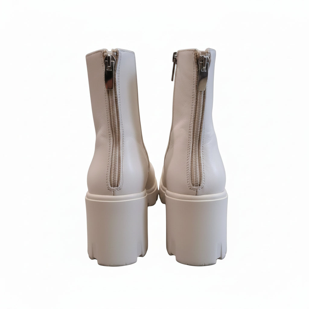 STEVE MADDEN BOOTS SIZE 9.5